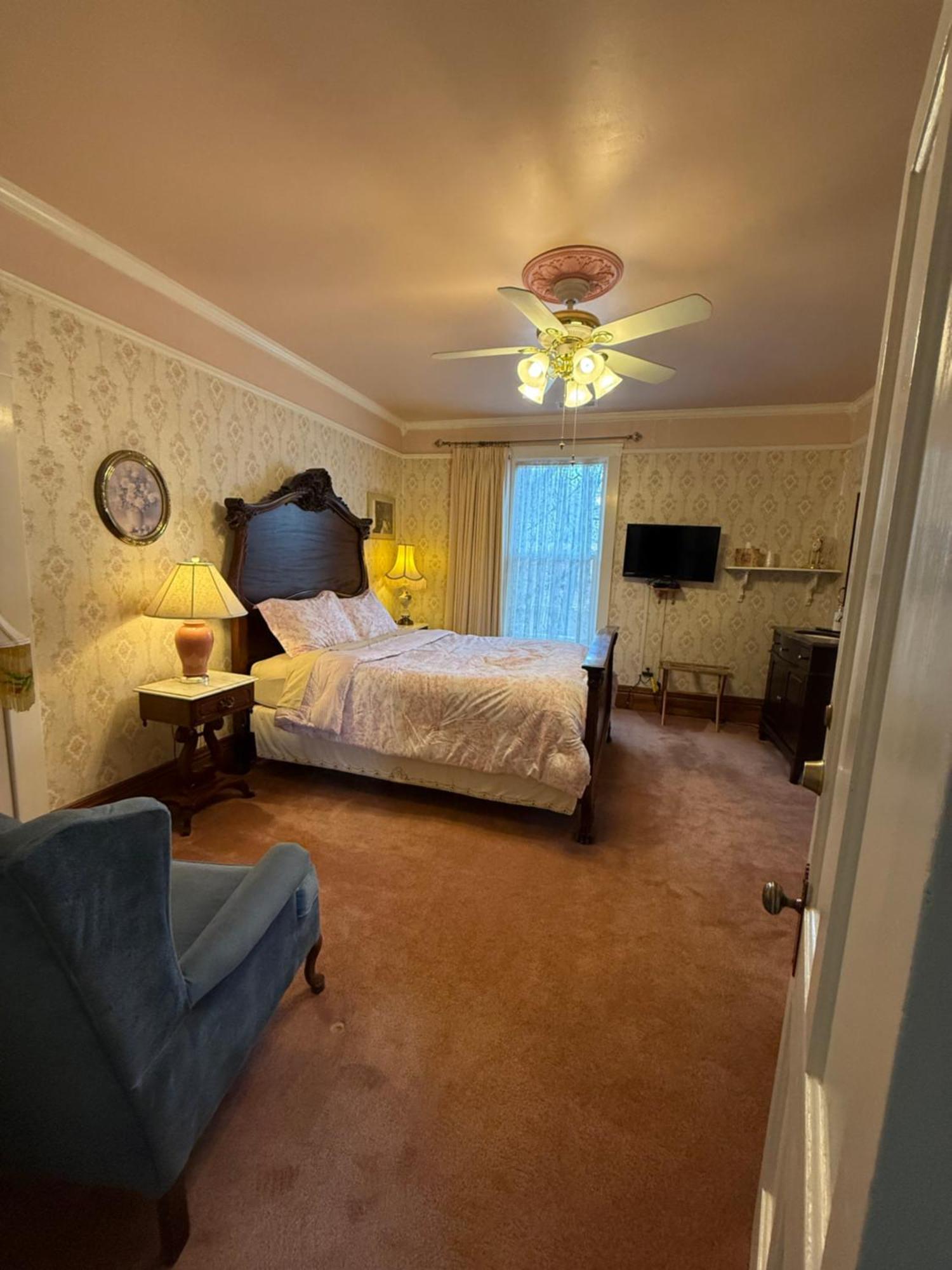 Roseberry House Bed And Breakfast スーザンビル エクステリア 写真