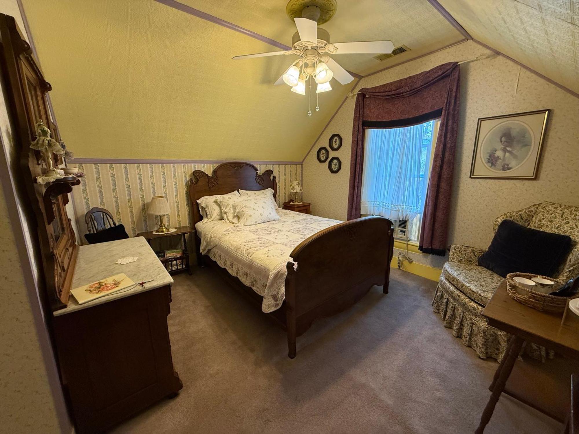 Roseberry House Bed And Breakfast スーザンビル エクステリア 写真